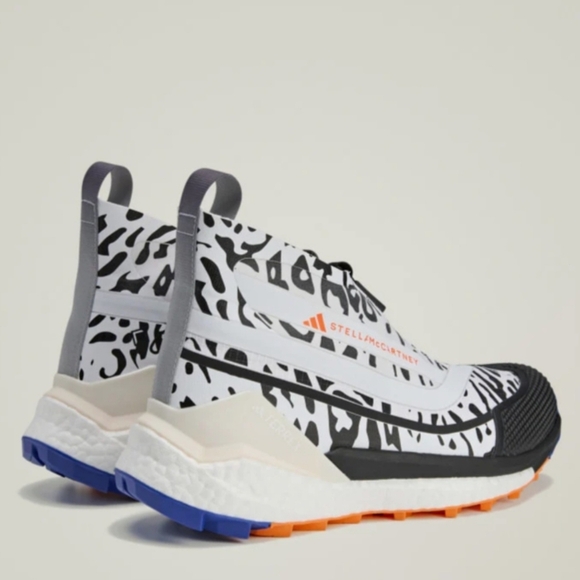 adidas by STELLA MCCARTNEY X TERREX FREEHIKER GORE-TEX BOOTS - Picture 2 of 15